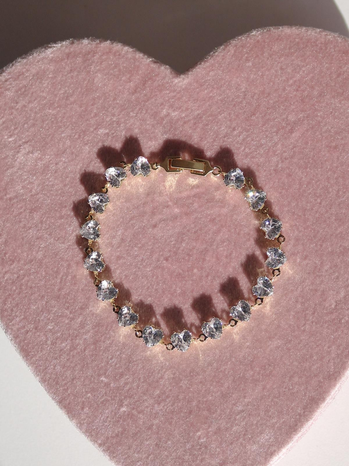 Shimmering Heart Bracelet