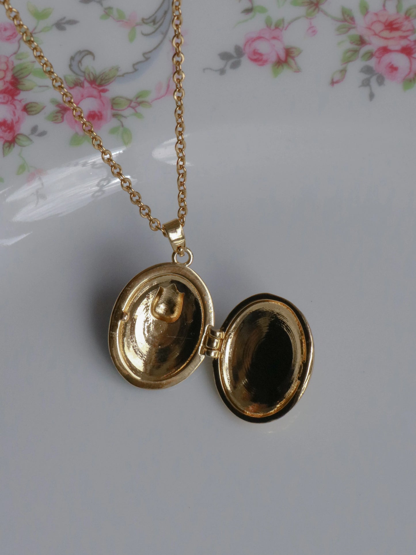 Blue Tulip Personalized Photo Locket Necklace