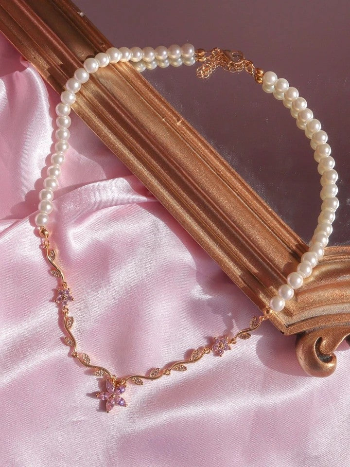 Elizabeth Pearl Necklace -V