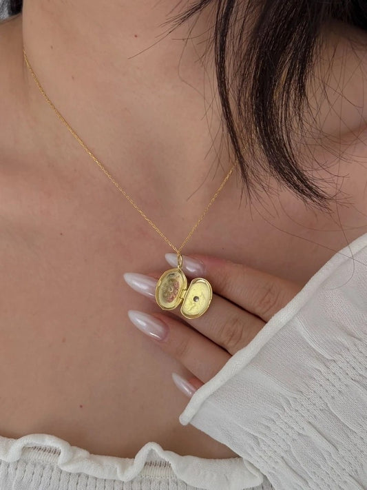 Star Shine 925 Silver Locket Necklace