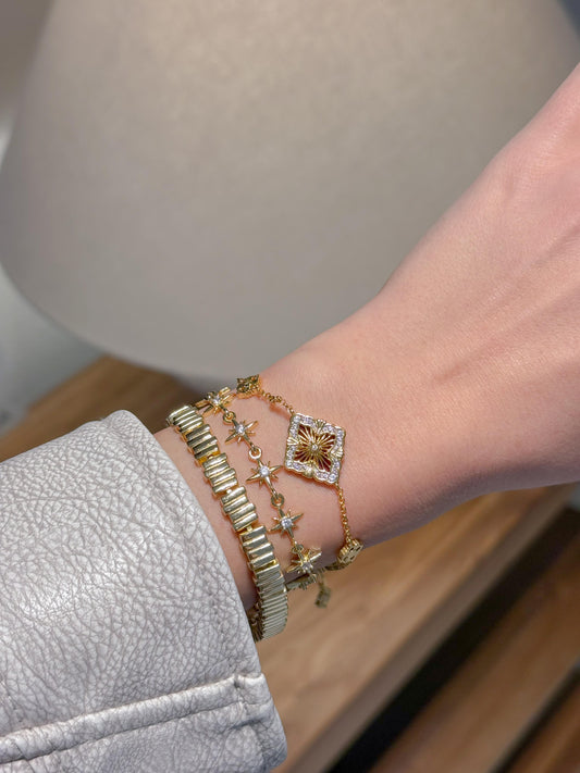 Burgundy Floral Patterned Double-Sided Bracelet