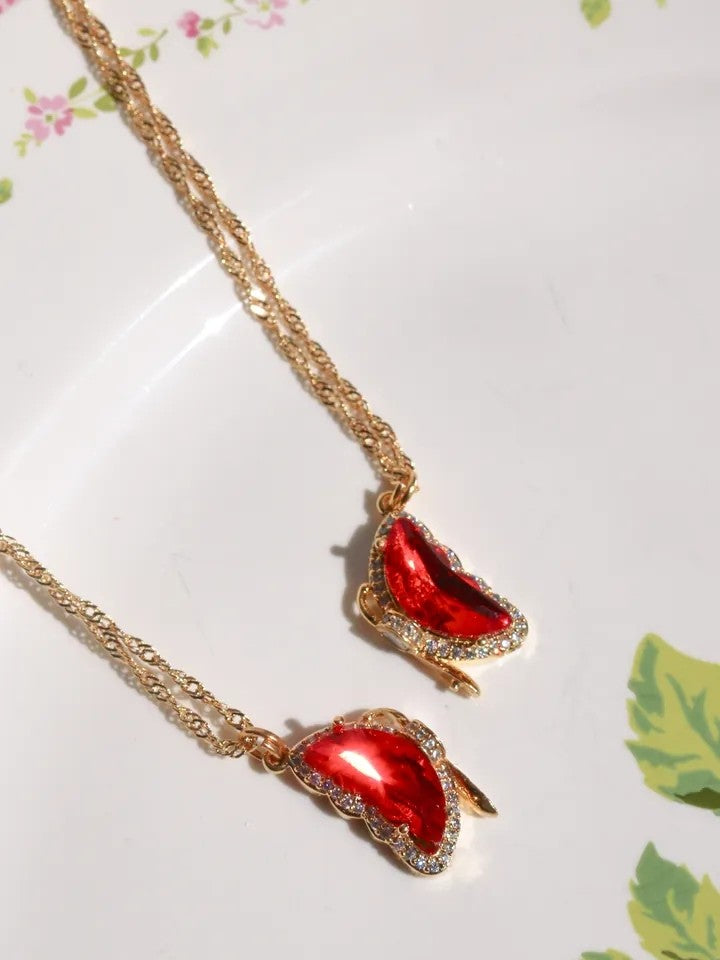 Dreamy Magnetic Butterfly Necklace