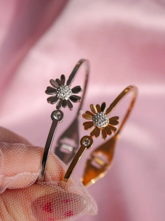 Daisy Steel Bracelet