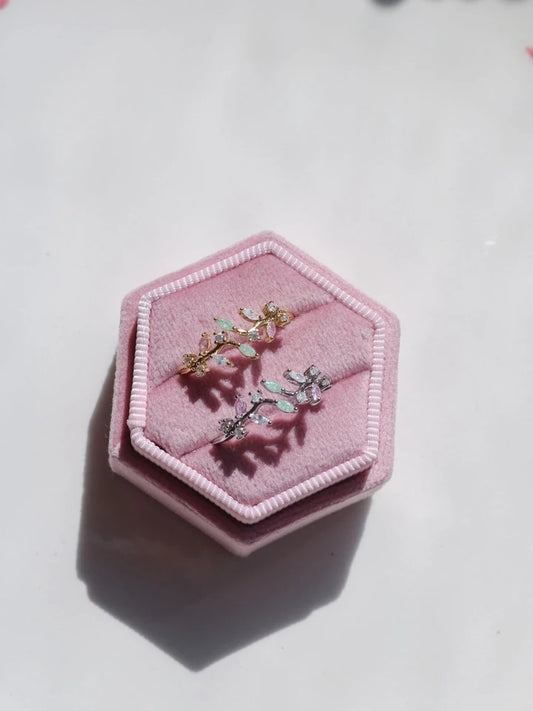 Botanical Flower Ring