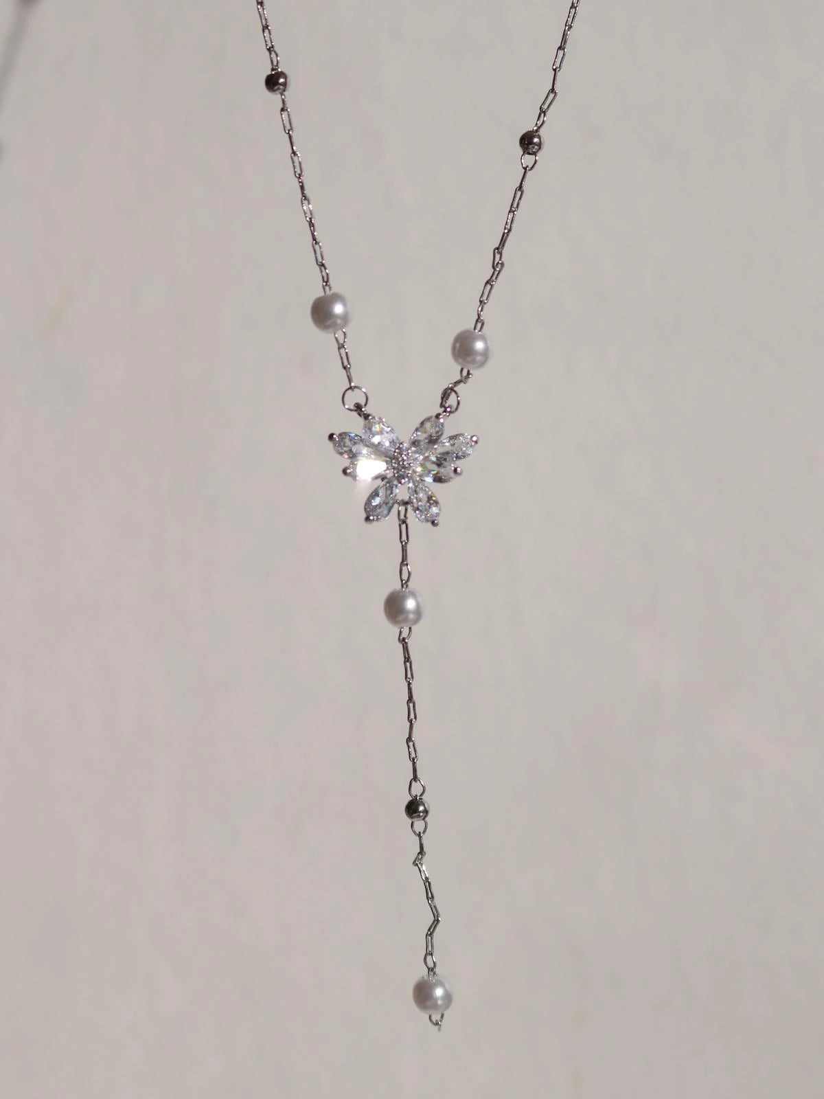 Blossom Pearl Sparkle Y Necklace