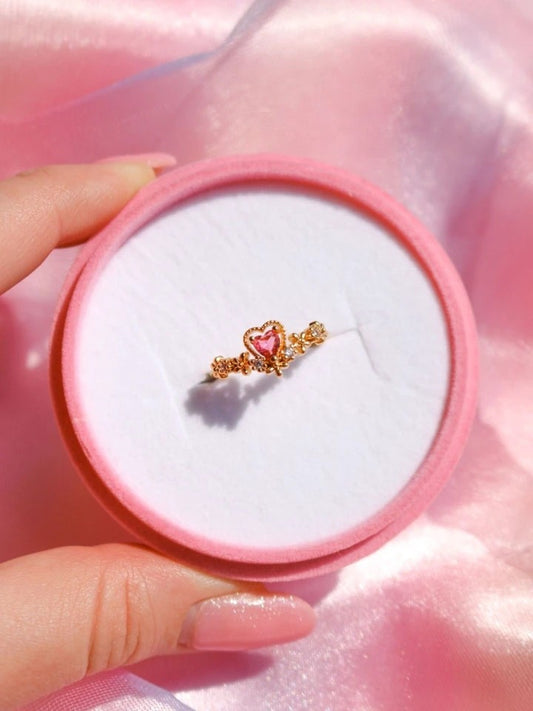 Minimal Flower Tiara With Heart Yüzük