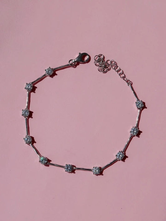 925 Silver Bracelet With Diamond Stone