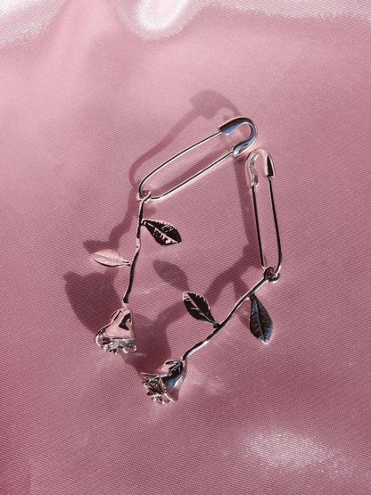 Şahsu Earrings (piece)