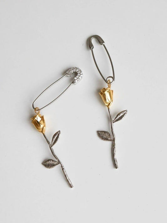 Shahmaran- Şahsu 925 Silver Earring Single