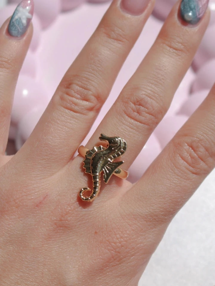 Seahorse Ring