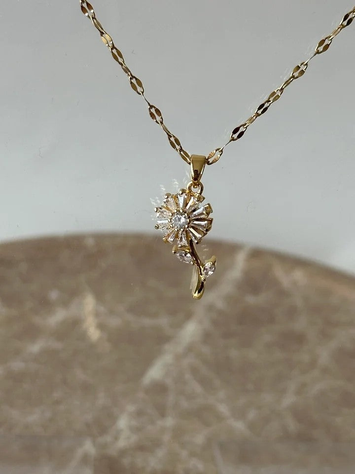 Daisy Fidget Steel Necklace