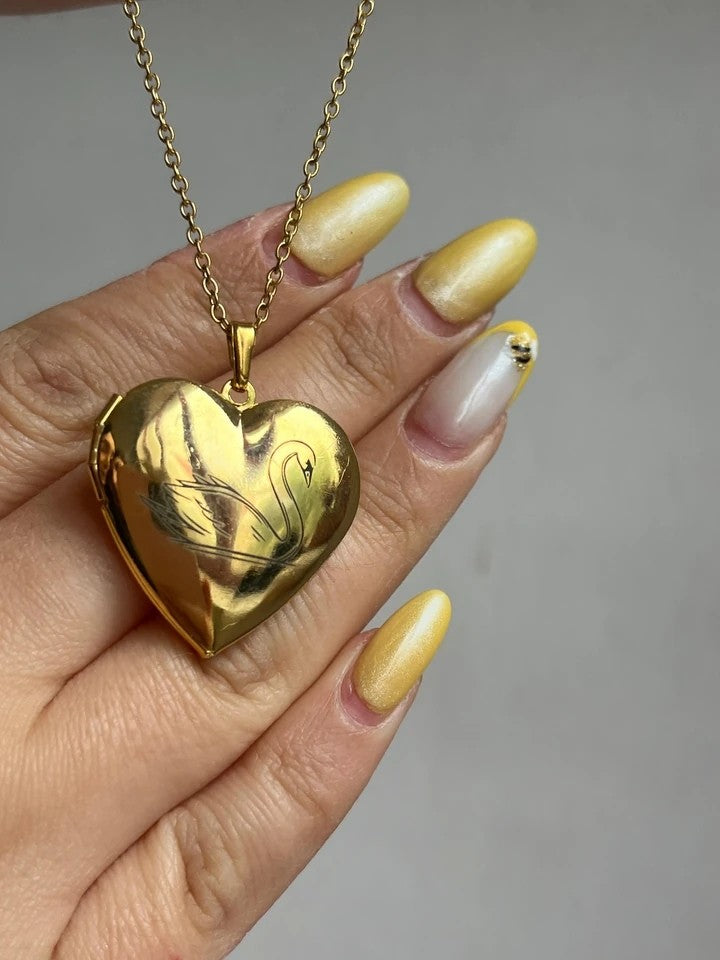 Swan Lake Princess Odette Swan Heart Locket Necklace With Personalized Photo