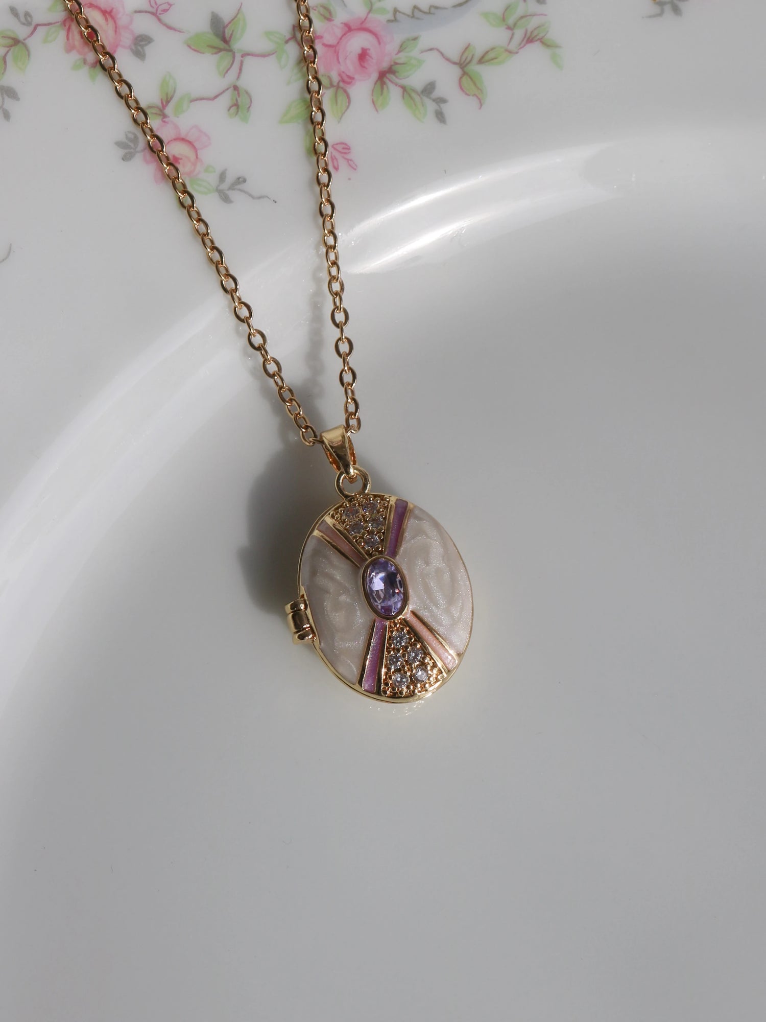 White Serenity Gem Personalized Photo Locket Necklace