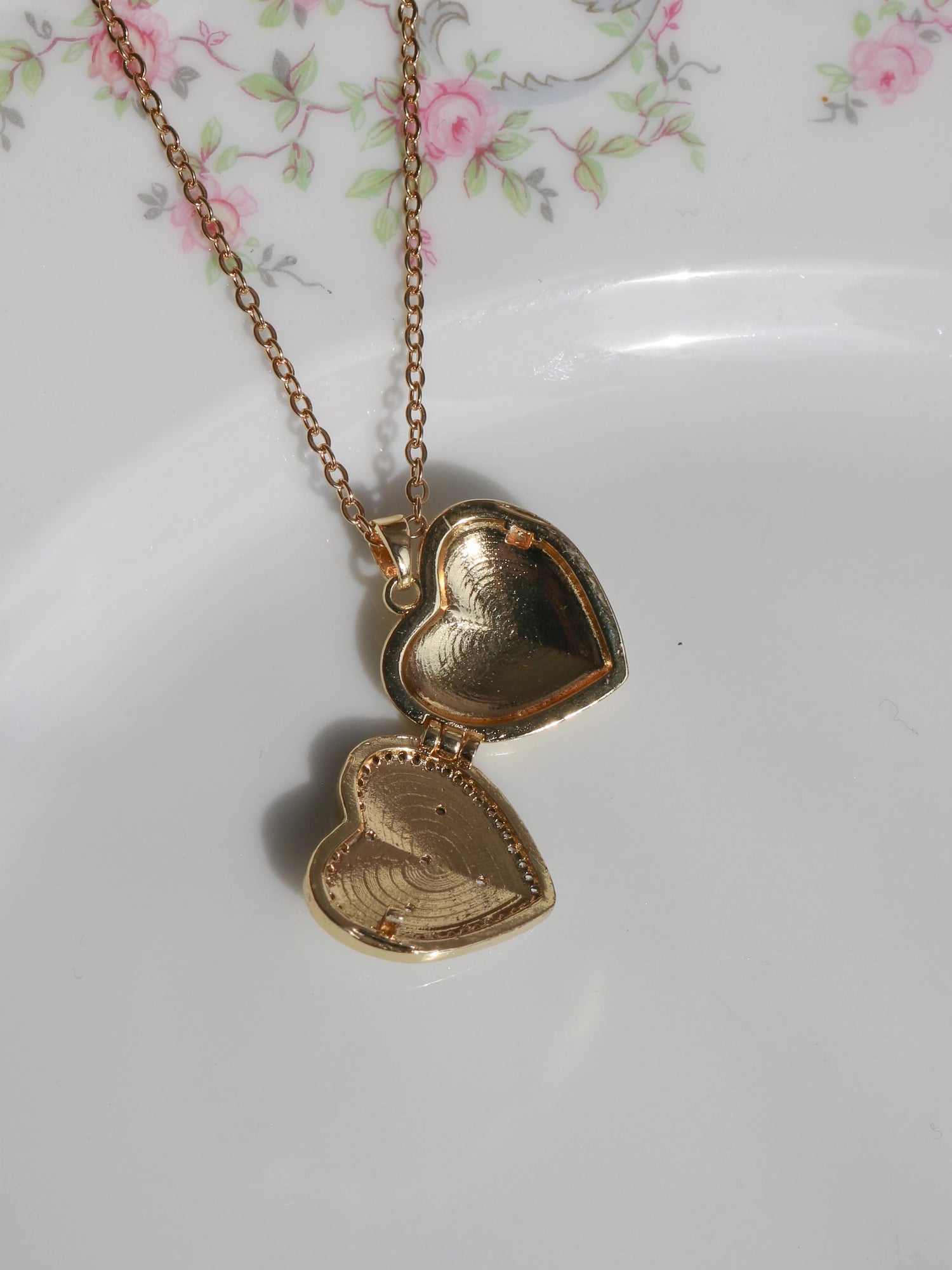 Pink Timeless Heart Personalized Photo Locket Necklace