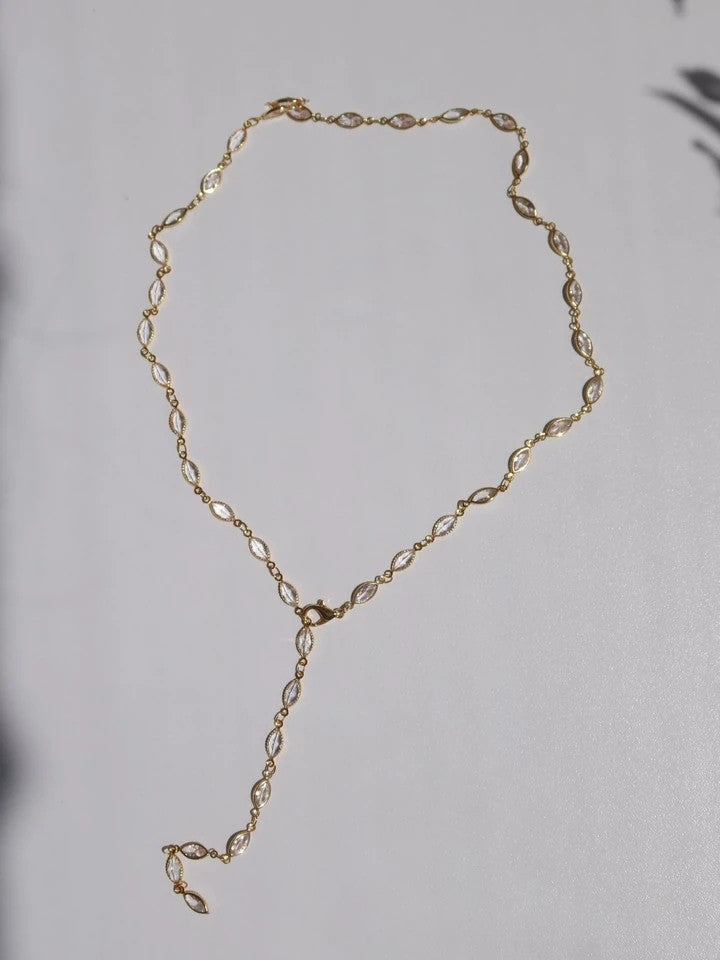 Circle White Y Necklace