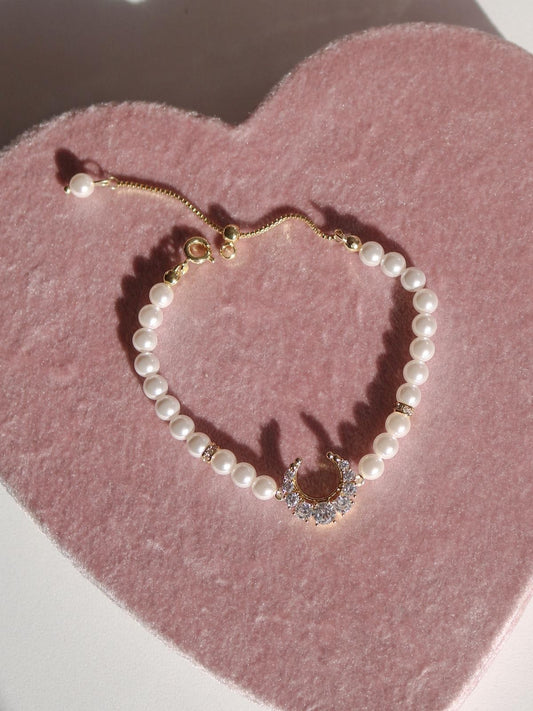 Moonlight Pearl Elevator Bracelet
