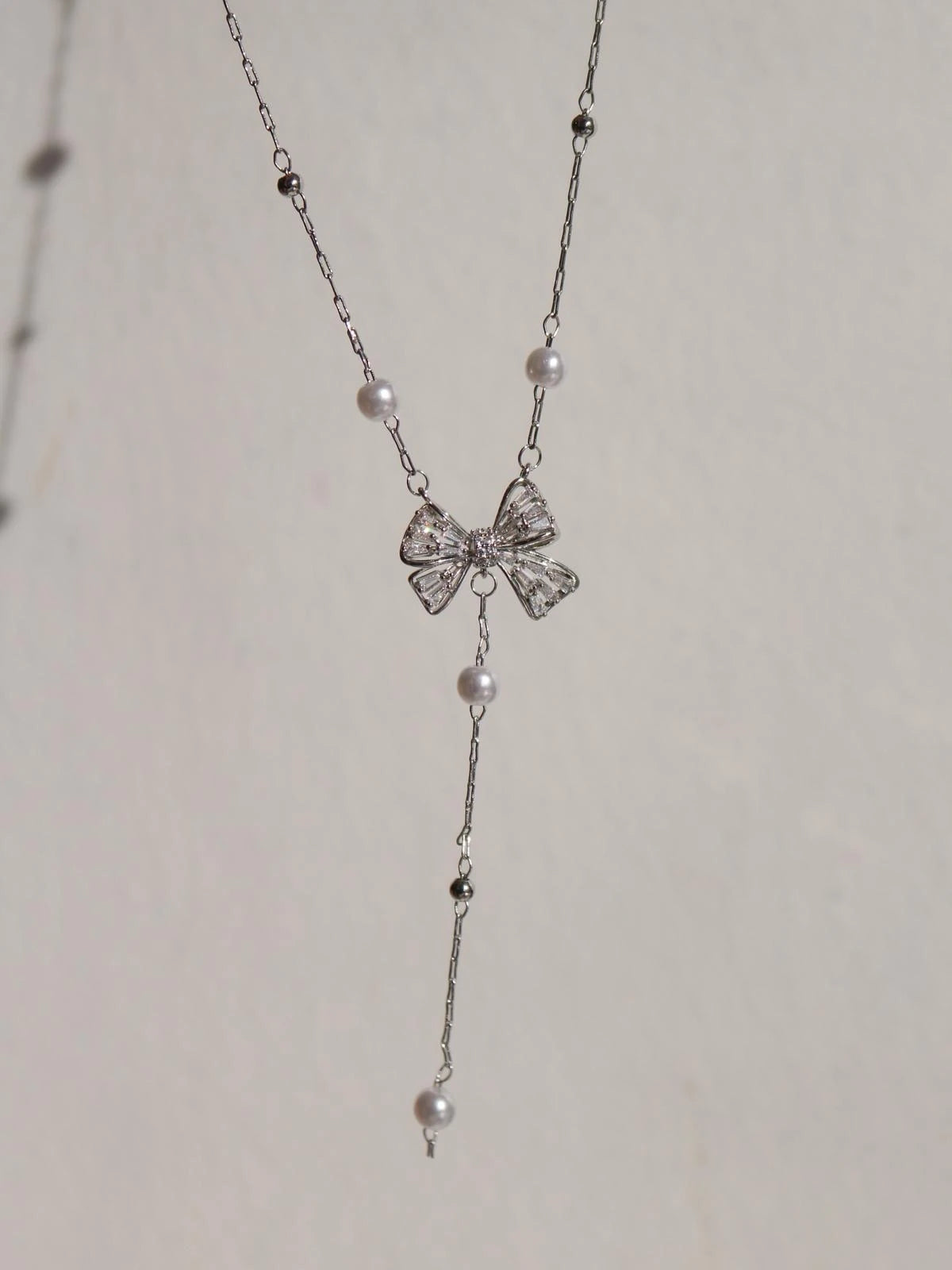 Sweet Ribbon Y Necklace