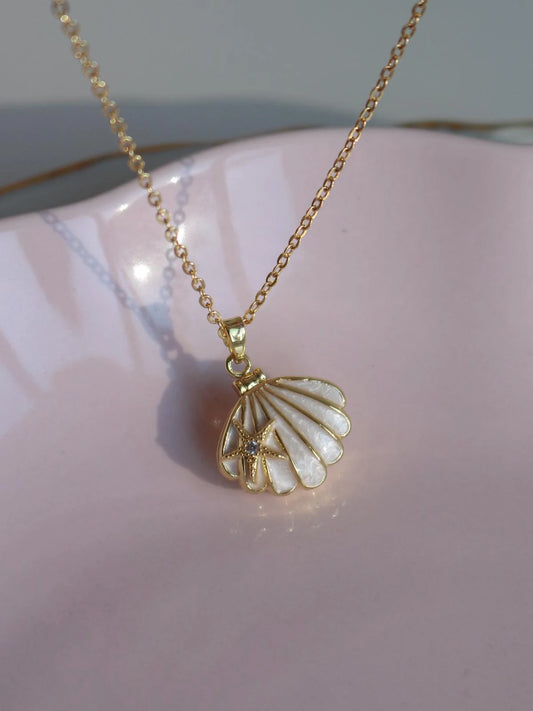 White Star Shell Personalized Photo Locket Necklace