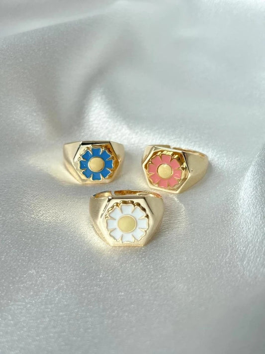 Enamel Daisy Ring