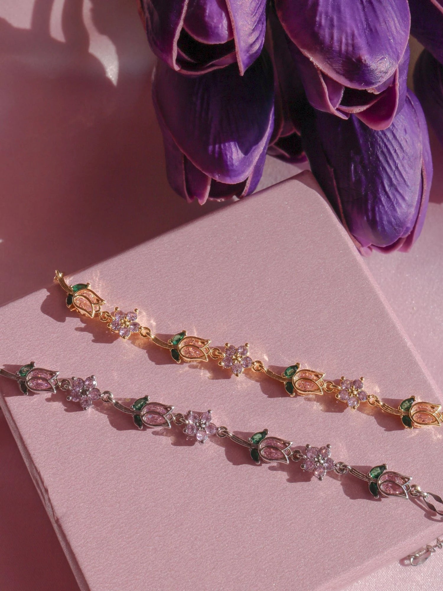 Tulip Glow Bracelet
