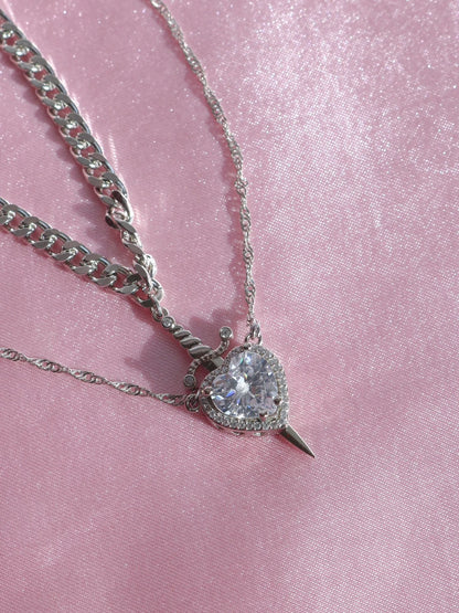 Snow White and the Huntsman Coloured Couple Necklace